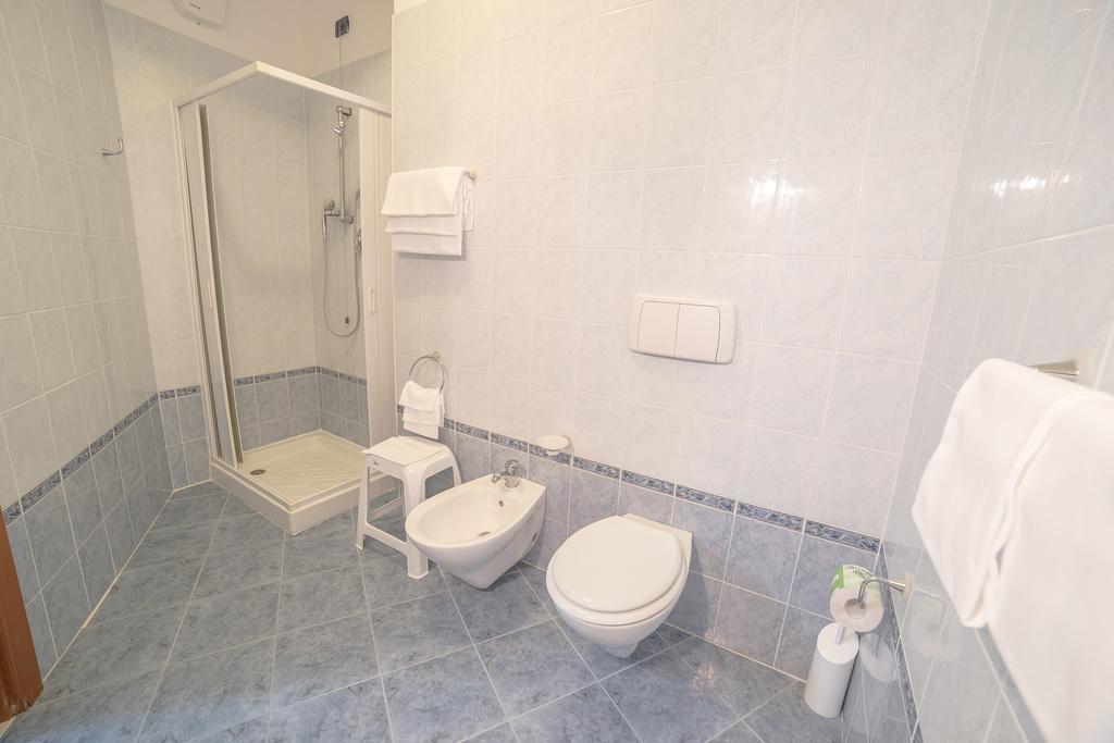 Hotel Milano San Salvo Room photo